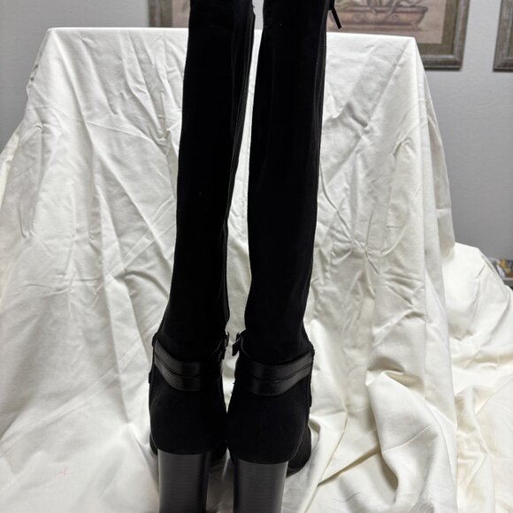 Women's Beautiful Lauran Conrad Black Knee High Boots.  Size 7 Wide - Picture 3 of 10